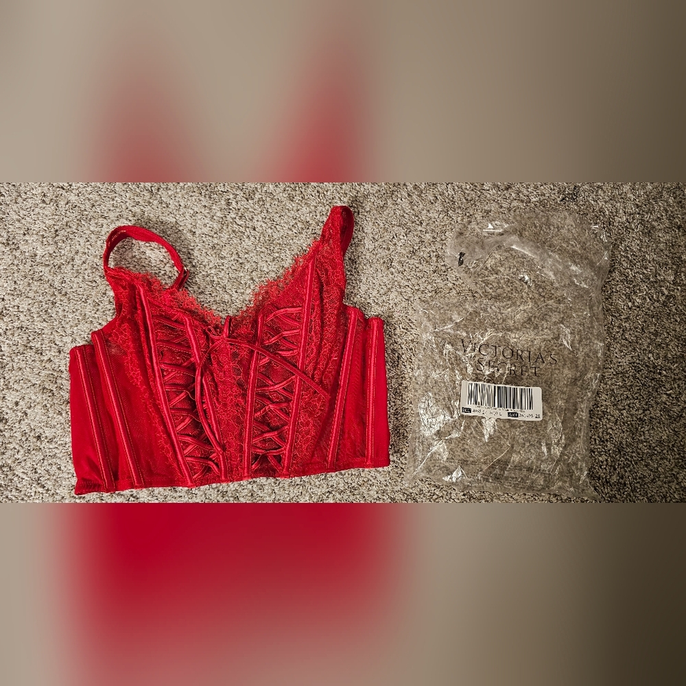 Victoria's Secret Scarlet Lace Bustier